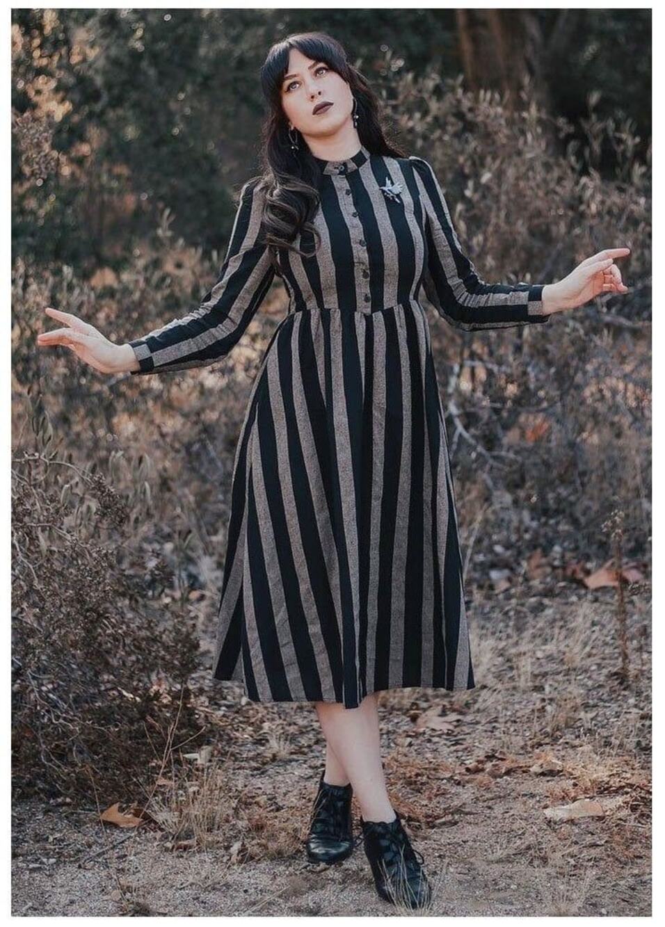 Lively Ghosts Grave Familiar Dress NEW WOMENS 100% cotton striped goth gothic